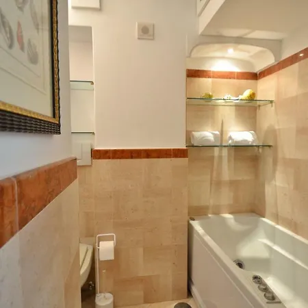 Casa Gadeamus Via Le Botteghe 12 דירה
